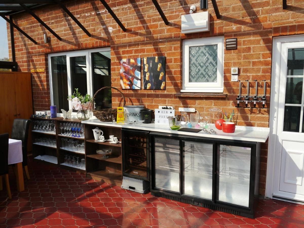 South View Country House Sleeps 12 - Hot Tub - Views Henley-in-Arden Bagian luar foto